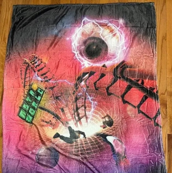 Travis Scott Astroworld Festival Roller Coaster Fleece Throw Blanket New - Picture 2 of 2